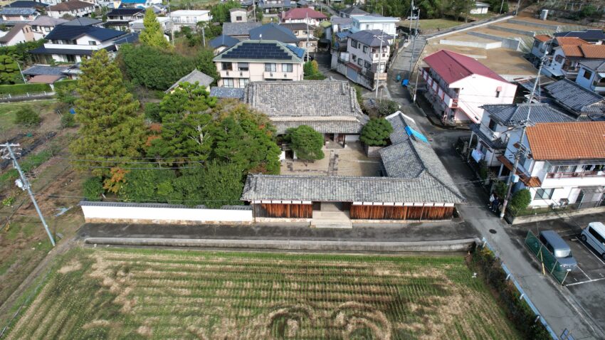 駅まで10分の庄屋屋敷