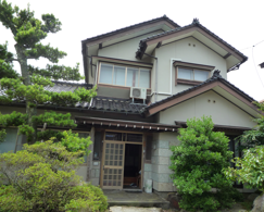 羽咋郡志賀町　納屋付 広々な土地が魅力の日本家屋【売却】
