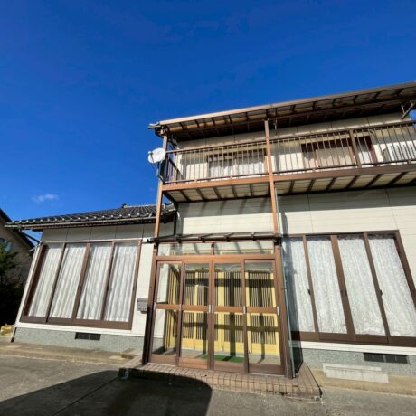 七尾市杉森町　個人・業者利用可/即入居可能住宅【賃貸活用】