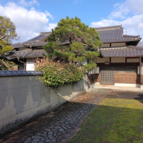 庭に茶室もある明治時代に建てられた町医者のお屋敷