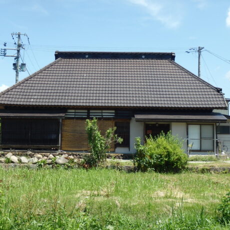築約130年。農の営みとともに時を重ねた、風格ある古民家